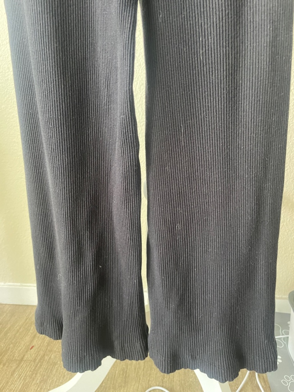 Free People FP Beach Black Ribbed Cutout Tie Front Cropped Jumpsuit Size S - Picture 5 of 8